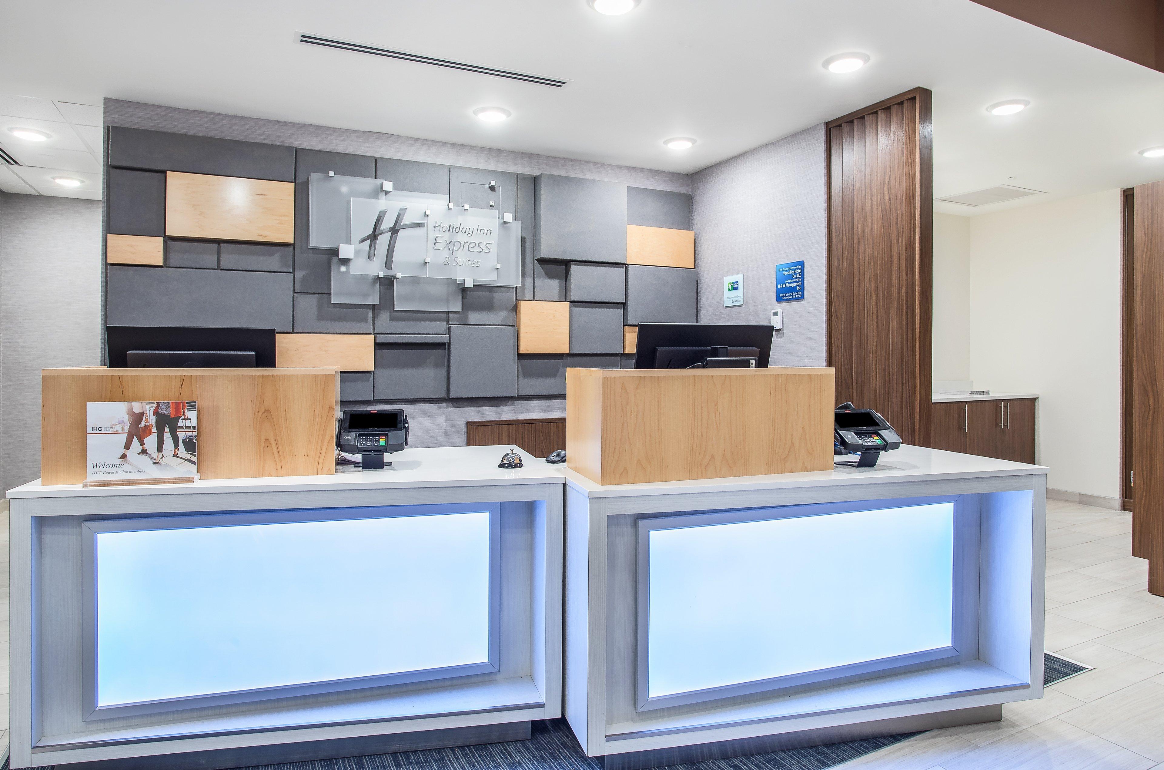 Holiday Inn Express & Suites - Lexington W - Versailles By Ihg Εξωτερικό φωτογραφία